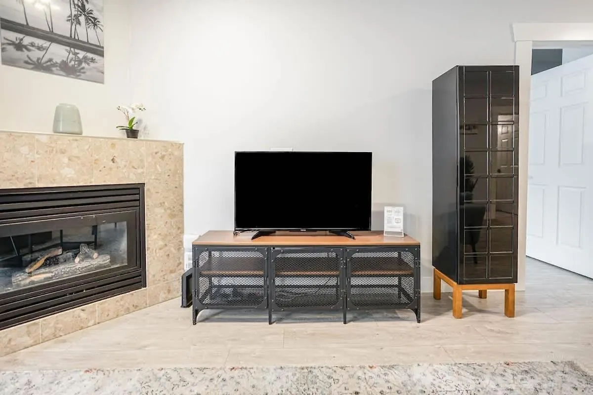 Cozy Condo W Parking Wifi Coffee 5Min2Stampede YYC